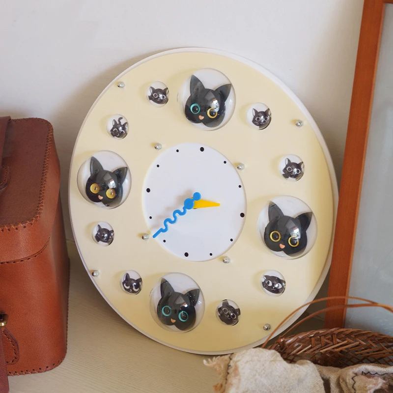 35mm Diameter 6.5cm Thickness Red Three-dimensional Cat Bubble Clock Plastic Wall Clock with Quartz for Home Bedroom Box Packed