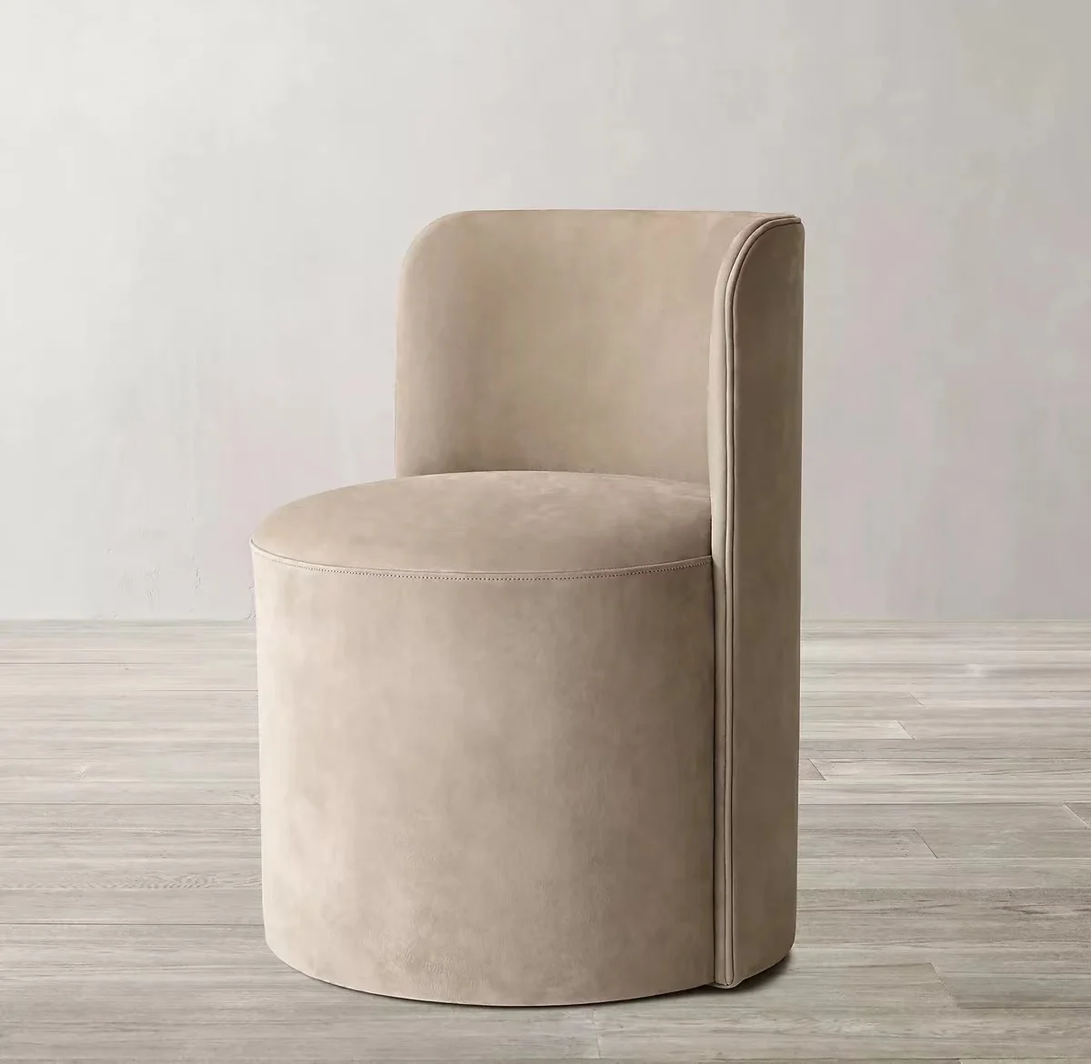 Comfortable Leisure Facilities Living Room High Density Foam Dining Chair Round Modern Dining Chair