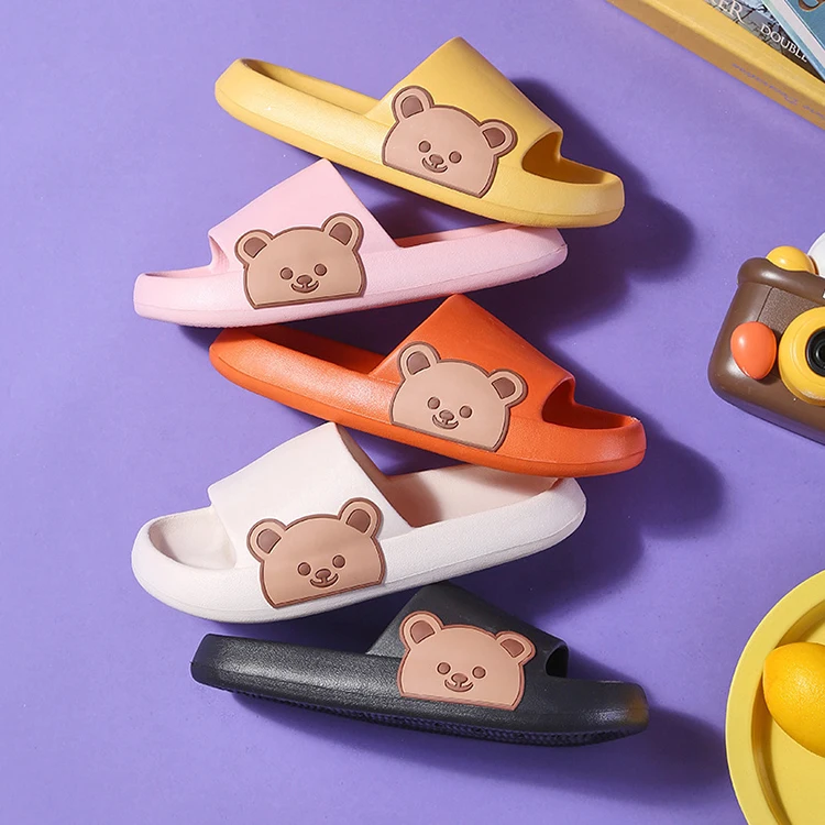 Women Summer New Arrival Cute Litter Bear Bathroom Shoes Girl Beach Sandals Cloud Slippers Eva