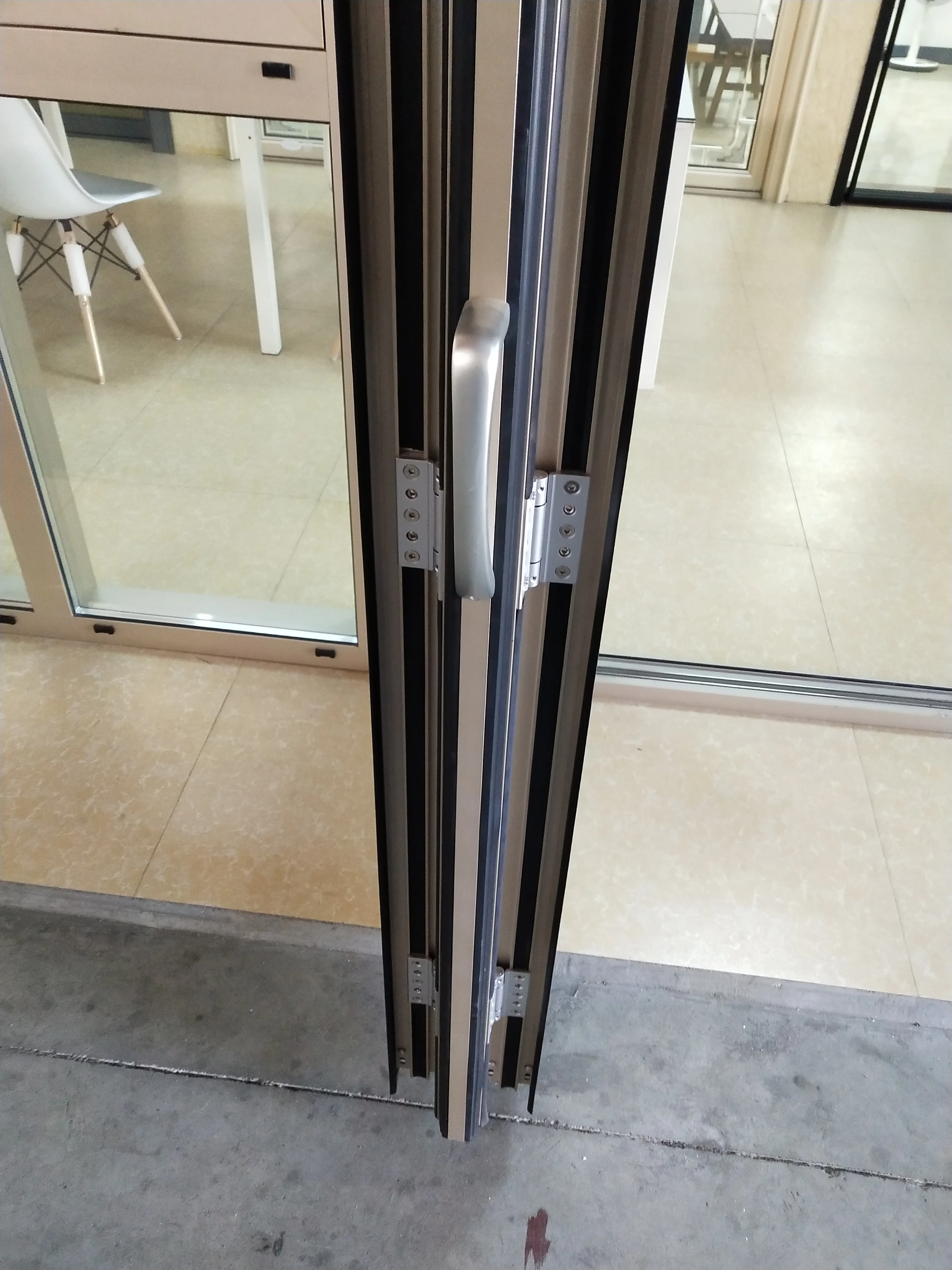 3 Panel Aluminium Folding External Door  Factory Price Minimalist Interior Folding Doors