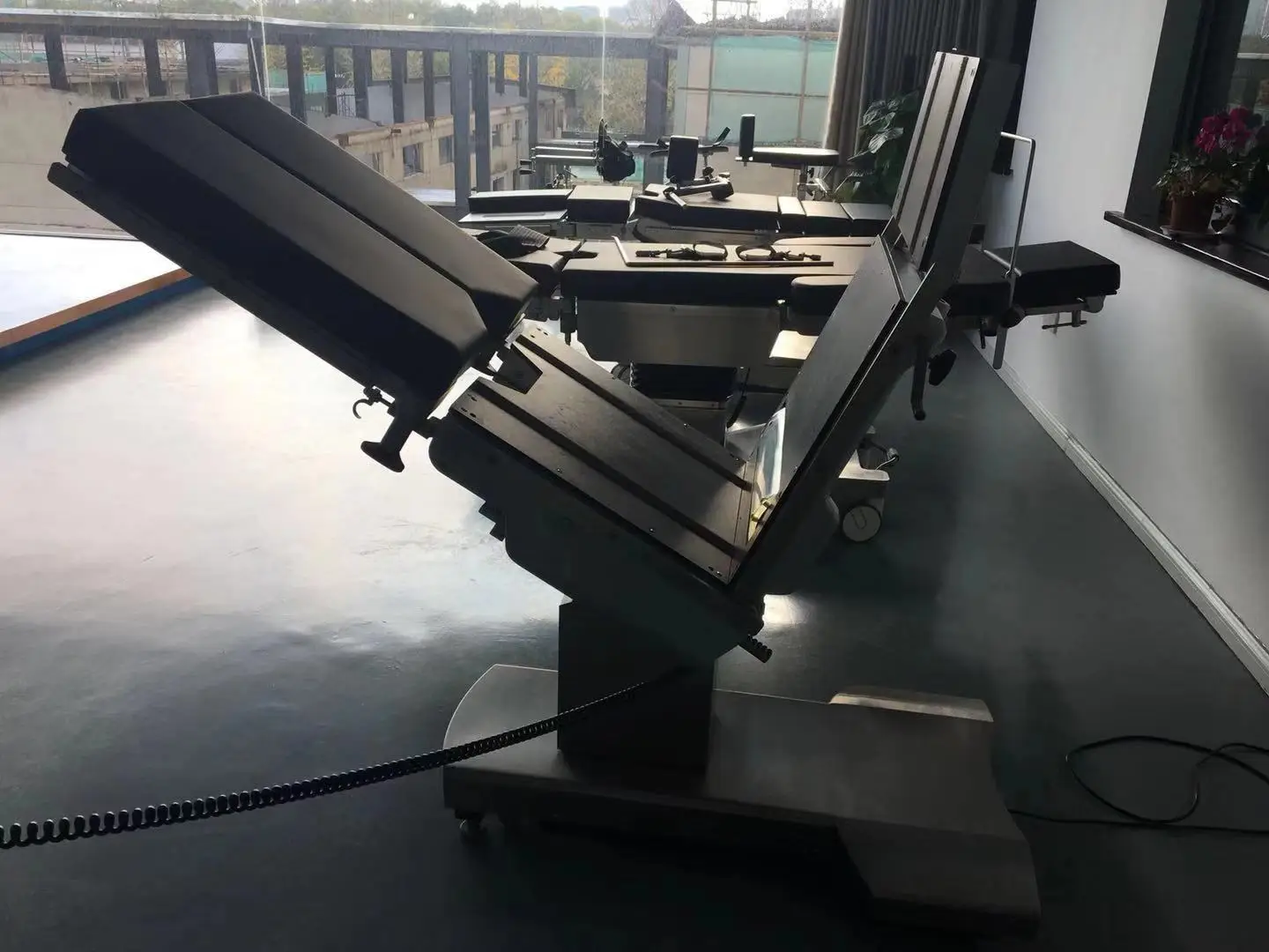 Electrical Operation Room Bed Surgical Table Electric Operating Table for Hospital Use