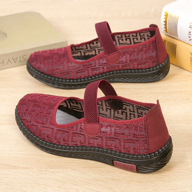 L5 Summer New Middle-aged and Elderly Soft Soles Non-slip Flat Shoes Female Shallow Mouth a Foot Pedal Net