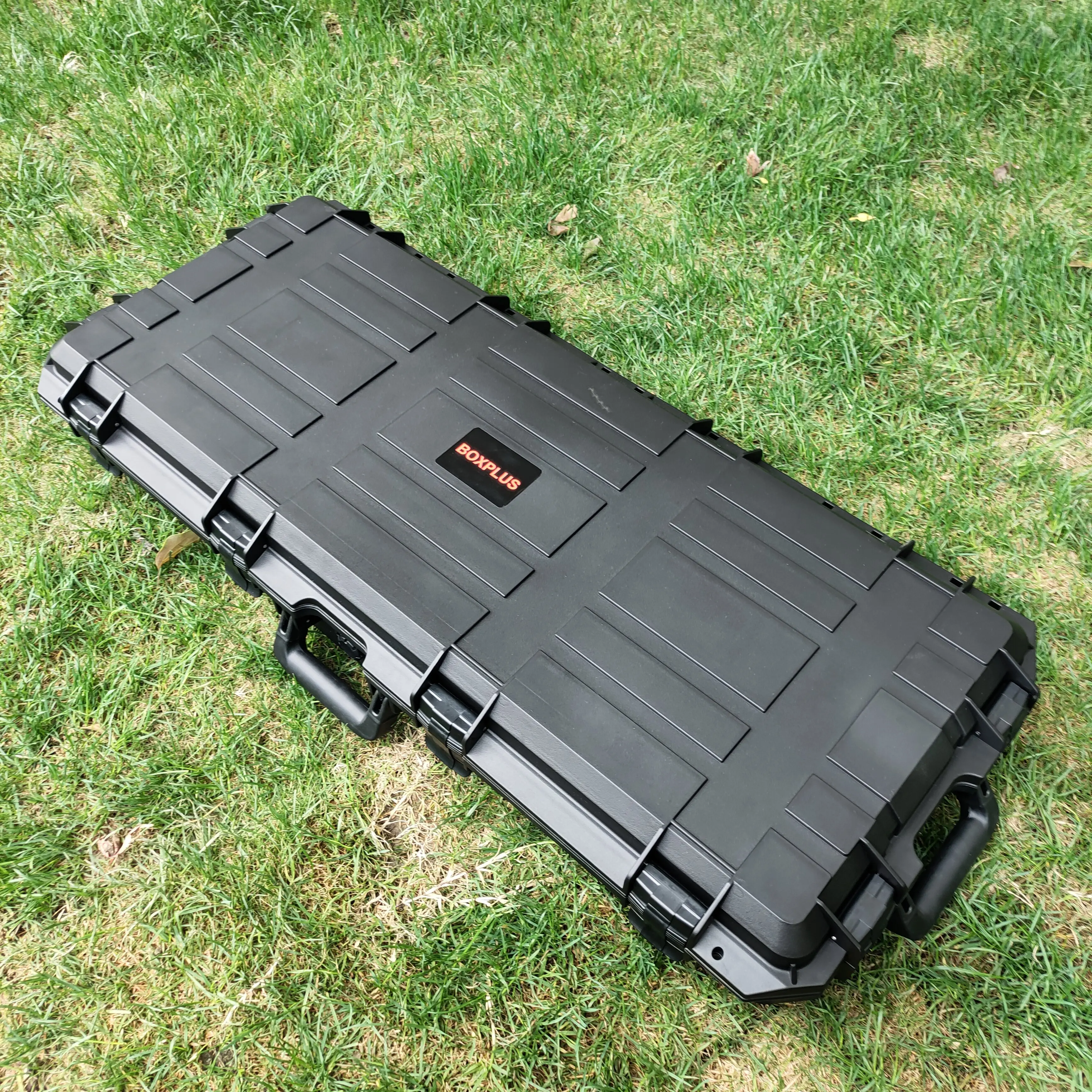 Factory wholesale waterproof plastic hard case outdoor hunting case Long gun case with custom foam