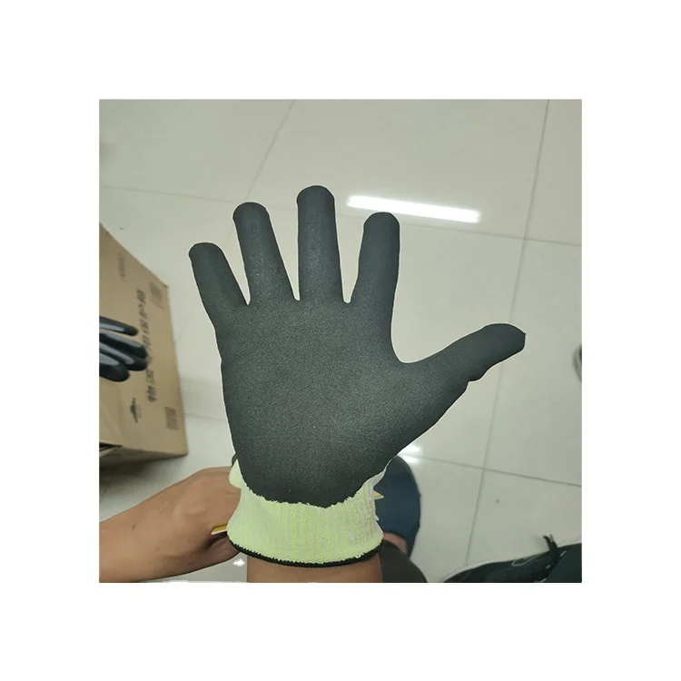 Super Quality  safety  protection  cut  resistance  13 gauge  HPPE + glass fiber mixed liner  coated with  nitrile  sandy gloves