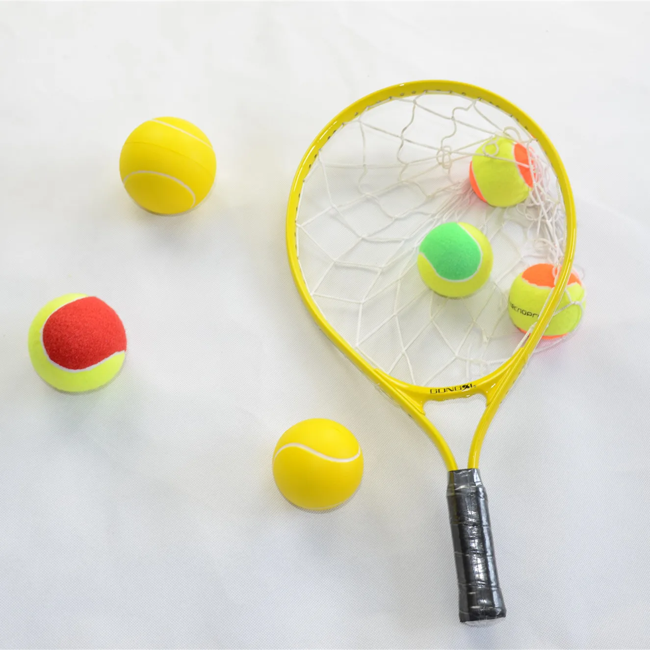 hot sale tennis ball collector for training catch racket with aluminium frame and net and black stick tap