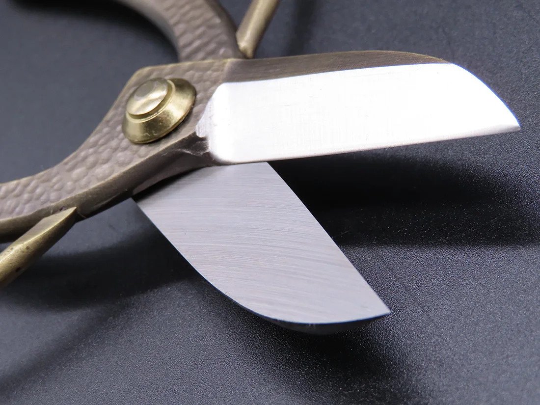 Многофункциональное оборудование производители садовых инструментов ножницы