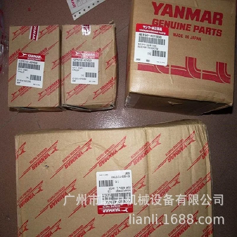 Available Stock 4TNV88, 4TNV98 Original Excavator Engine Parts For YANMAR