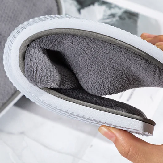 The most popular good-looking soft touch anti-fade non-slip anti-static personalized hotel slippers with logo