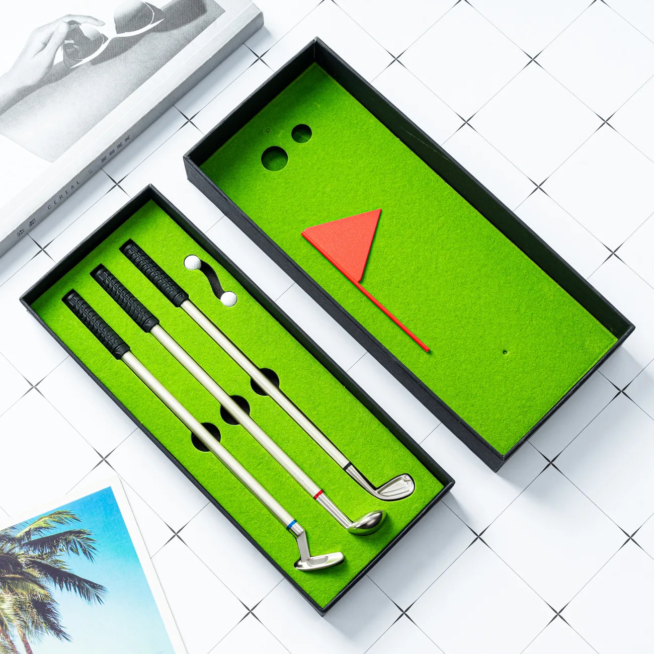 New Golf Set Pen Creative Gift Desktop Simulation Driving Range Mini Golf Ballpoint Pen Golf Club Shape Putter Ball Pen Set