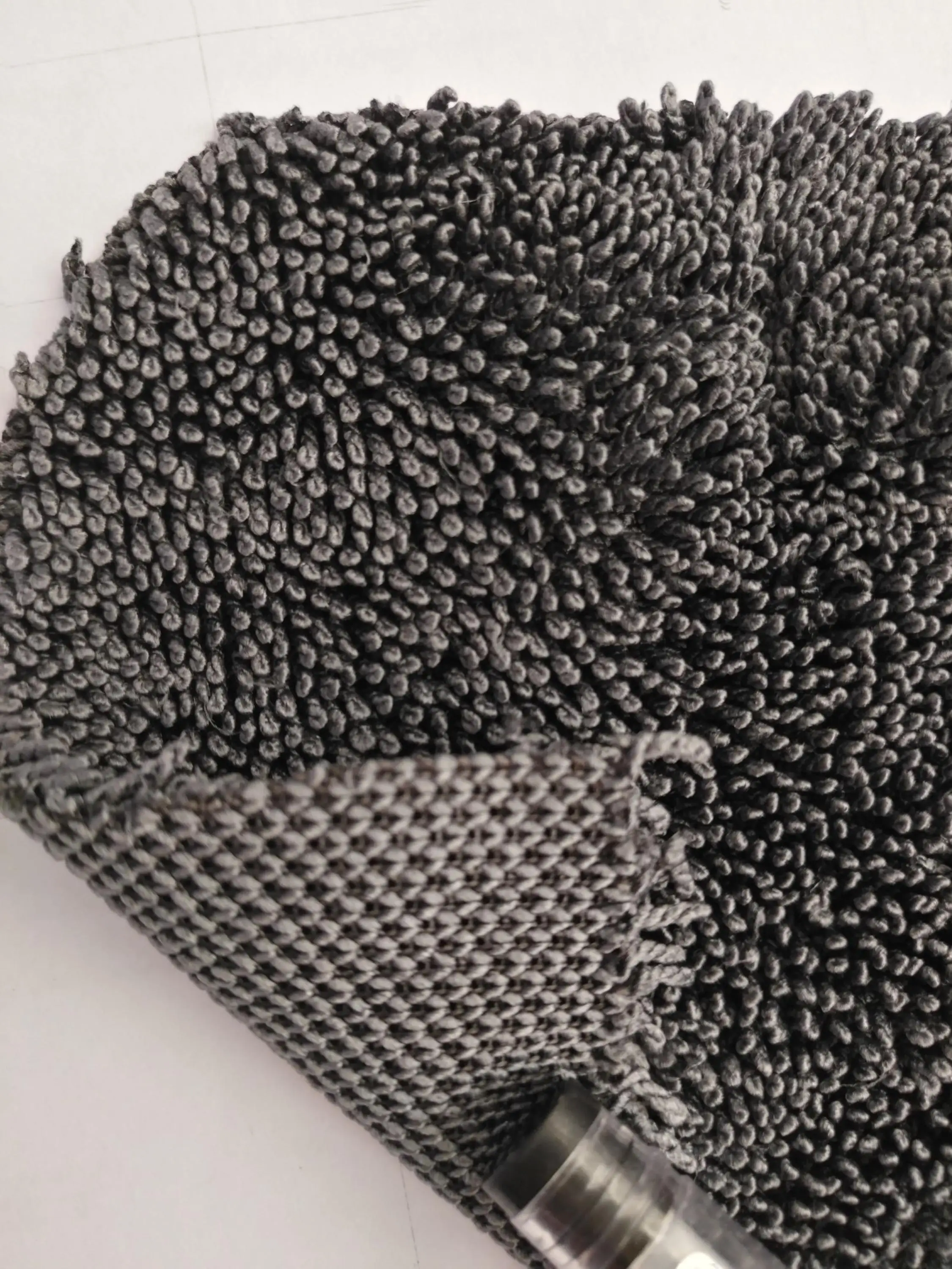 Полотенце для автомобиля из микрофибры серого цвета