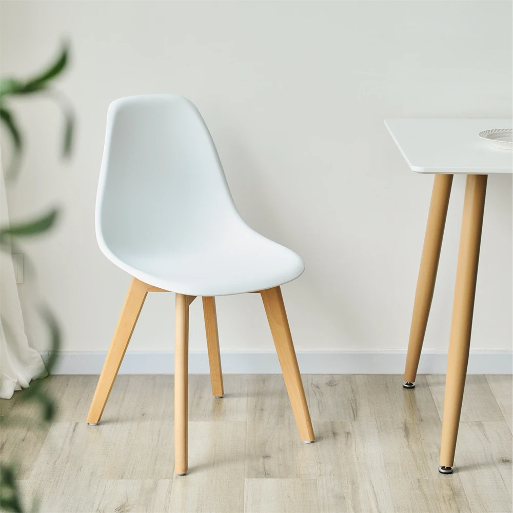 Factory Wholesale Price White Pp Plastic Chair Stackable Silla Plstico Comedor Plastic Chairs Commerical Restaurant Dining Chair