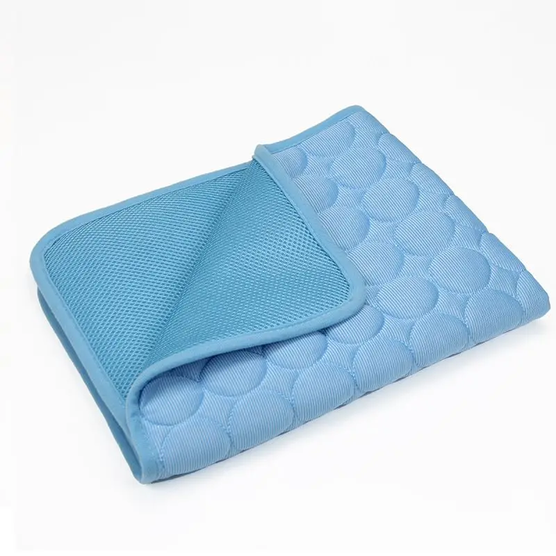 Wholesale Custom Collapsible Self- Cooling Pad Washable Pet Dog Cooling Mat