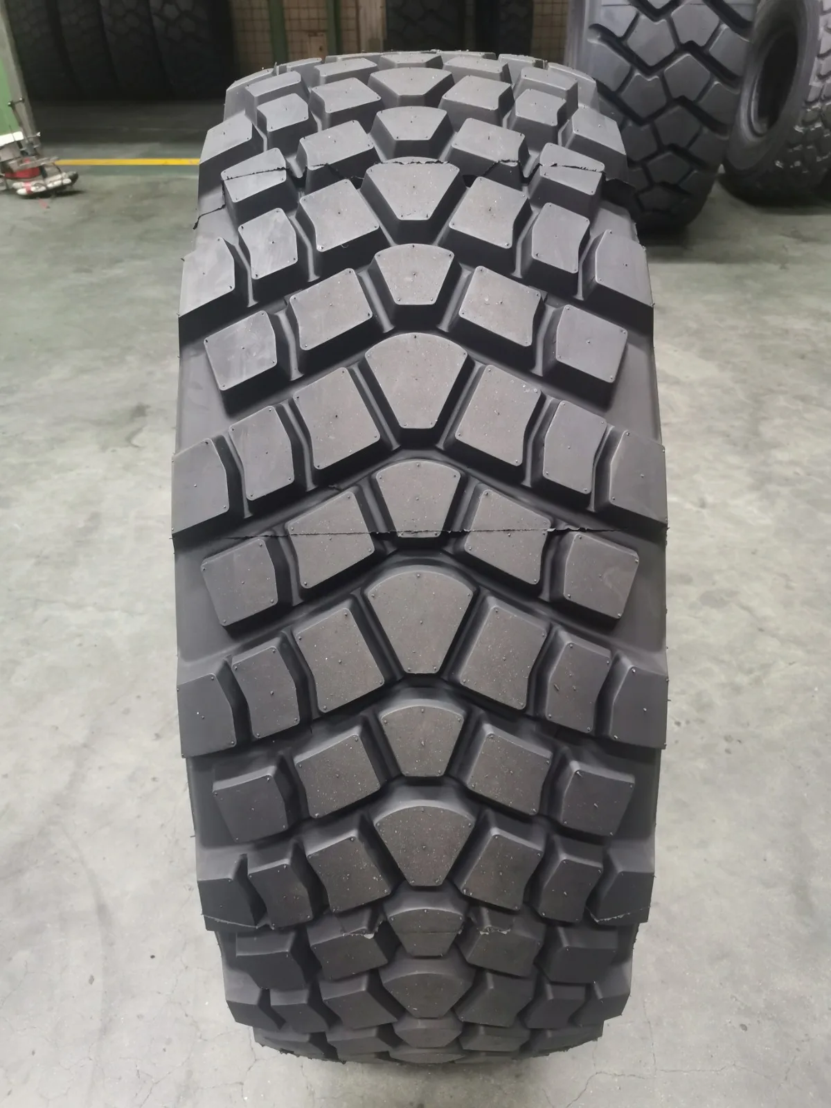 BOTO 29.5R25 GCA7 radial 425/85R21 OTR tires