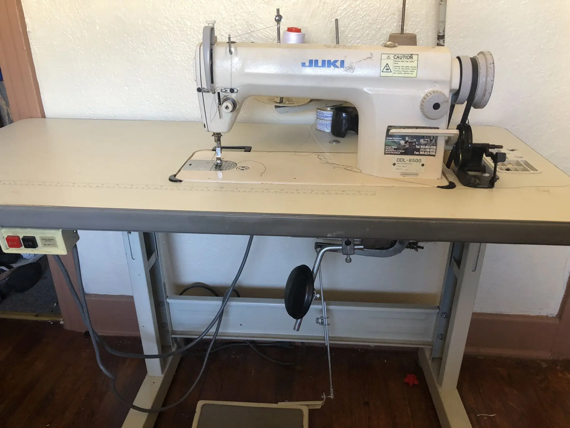 Good Quality Used Jukis DDL-8500 High Speed Single Needle Lockstitch Industrial Sewing Machine for Medium-weight Materials
