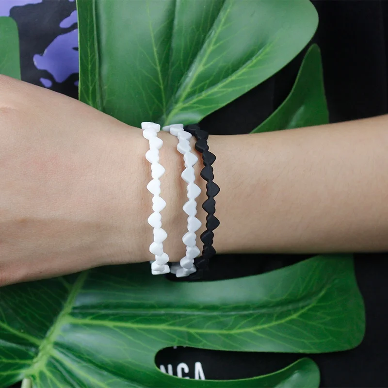 2021 New Design Heart Shape Stretchable Bangles Jewelry Women Silicone Bracelets Bangles