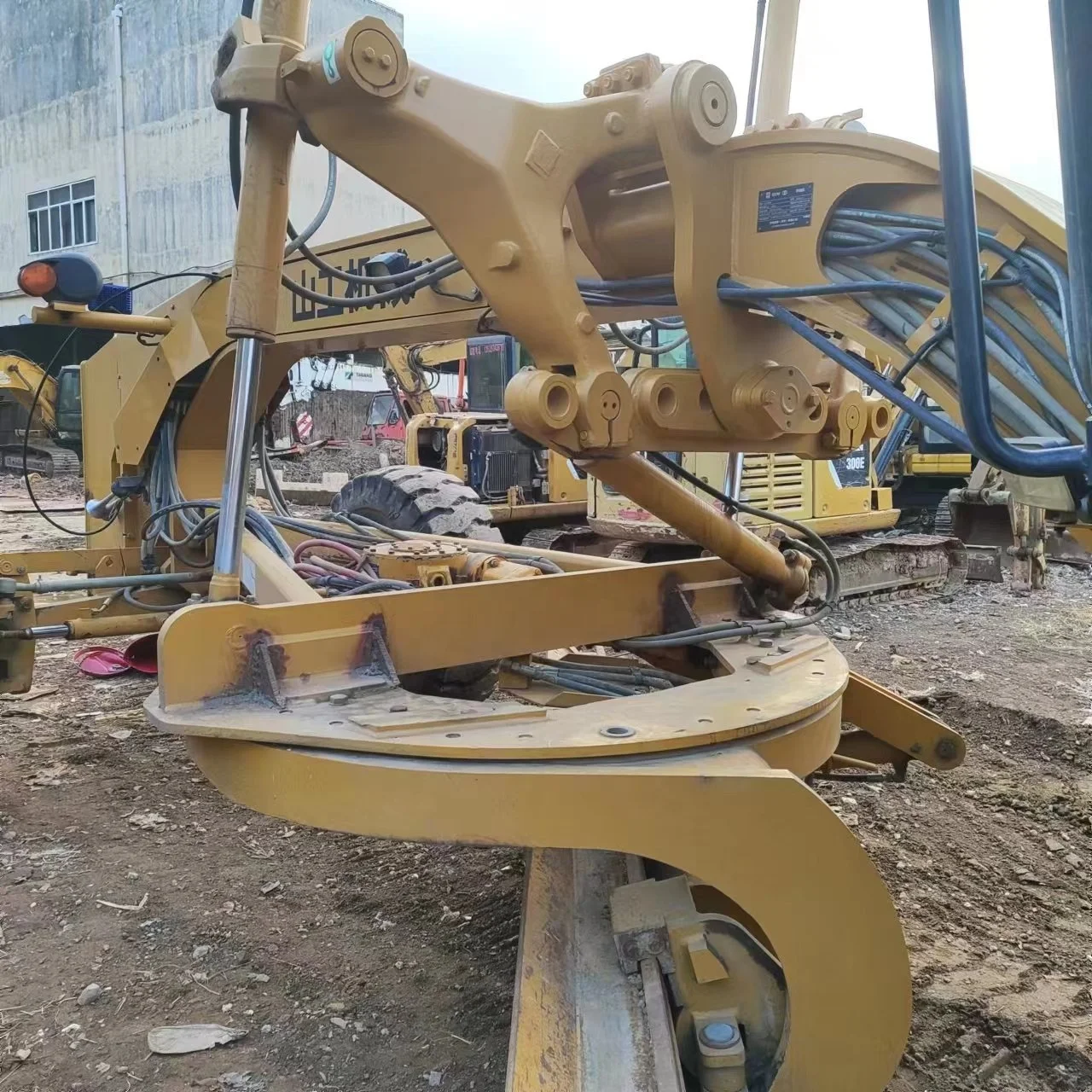 High Quality Motor Grader 220HP SEM 921 Motor Grader with Factory Price 919 921 Nice Grader
