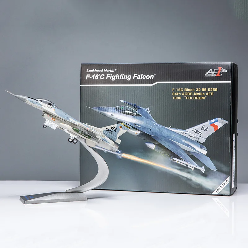 1/72 F16C Fighter jet simulation alloy model bombe r aircraft model for collection souvenir