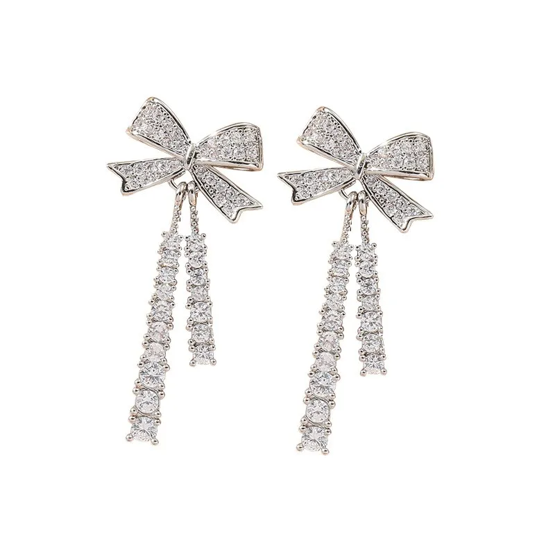 2023 Well Designed Brand New Long diamond inlaid niche design Bow Earrings