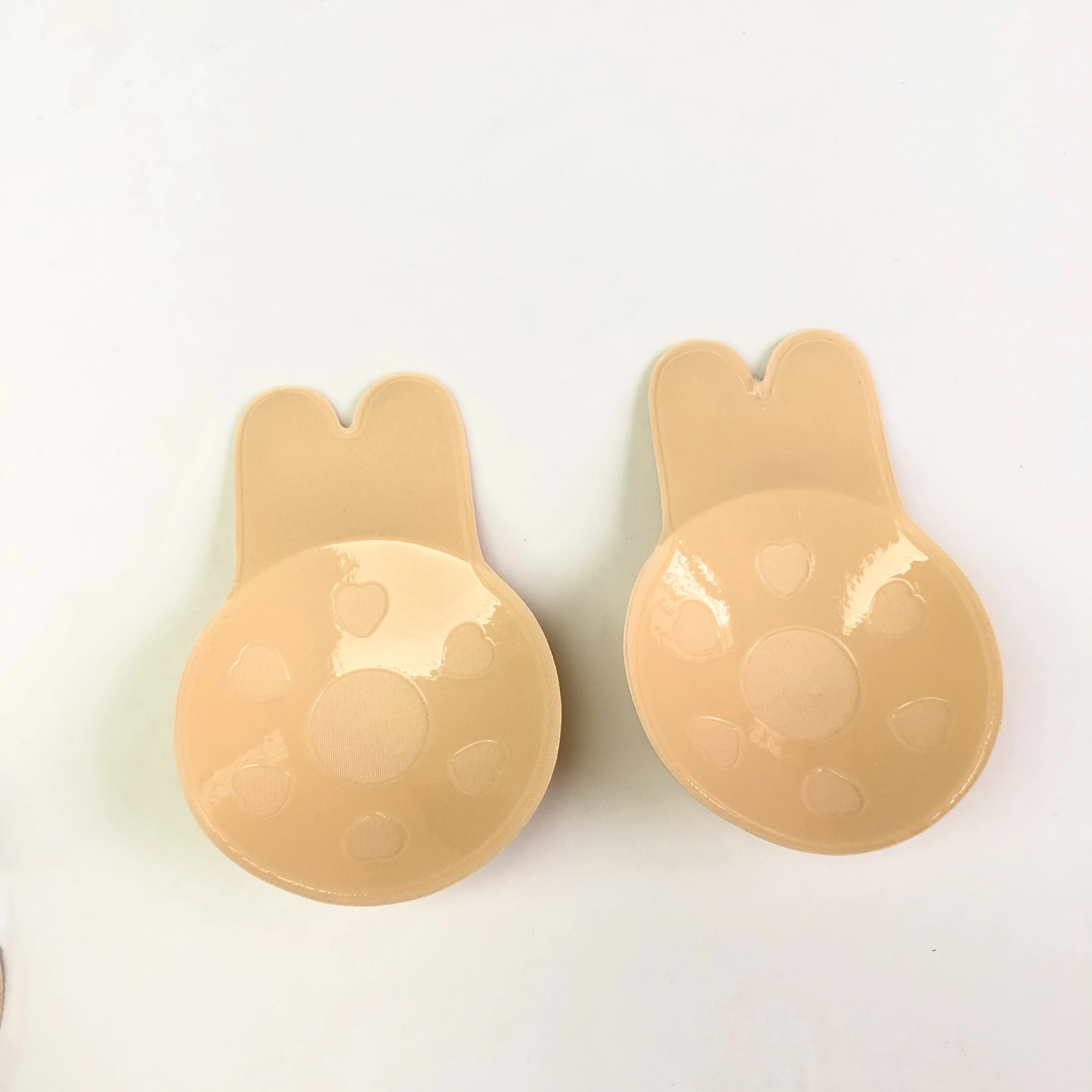 New Design Rabbit Ear Waterproof Cute Round Brassiere Silicone Self-Adhesive Solid Color Design Brassiere For Fashionable Look