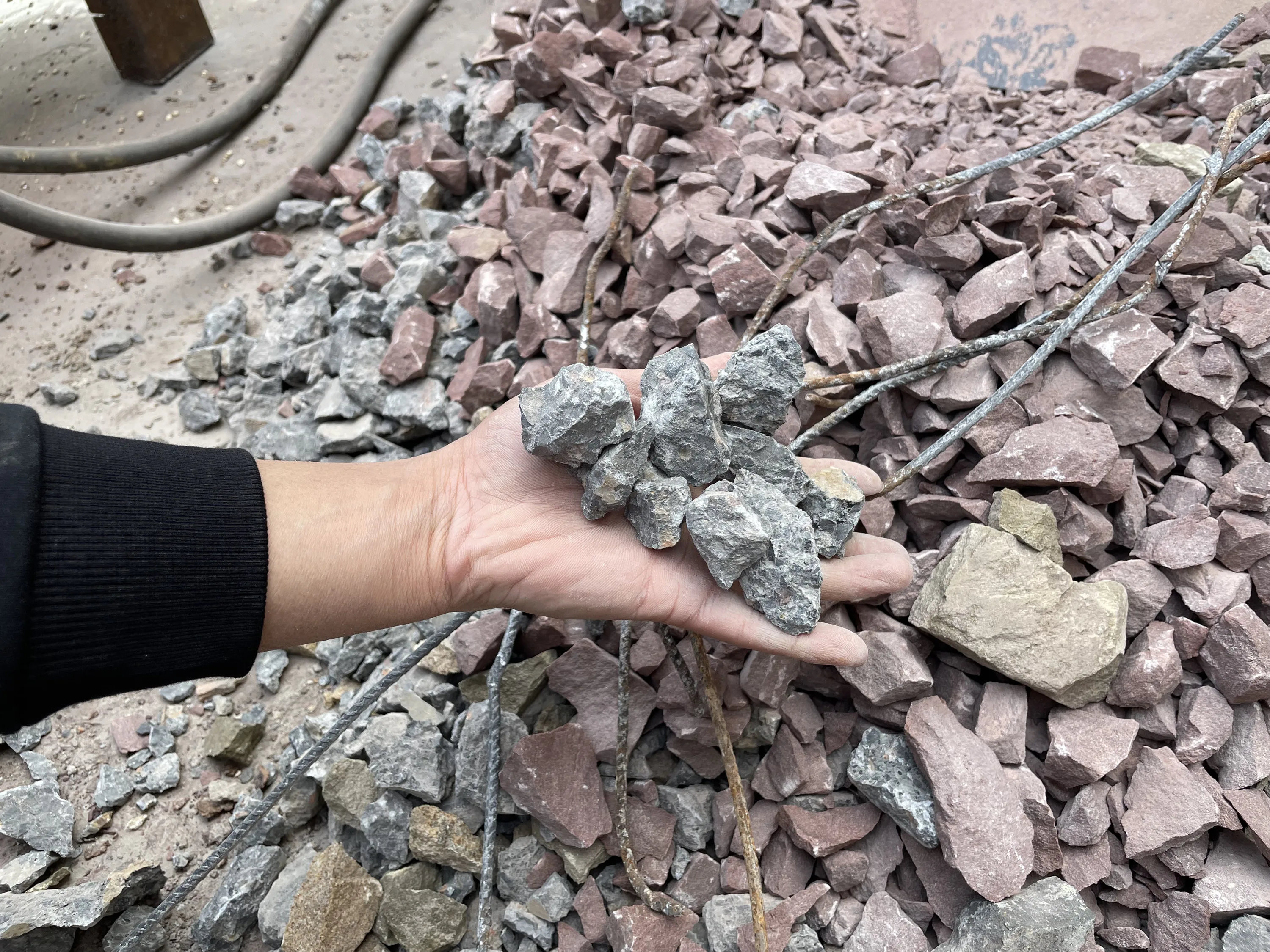 pe250*400 coal mining small quartz stone gold rocks jaw crusher price