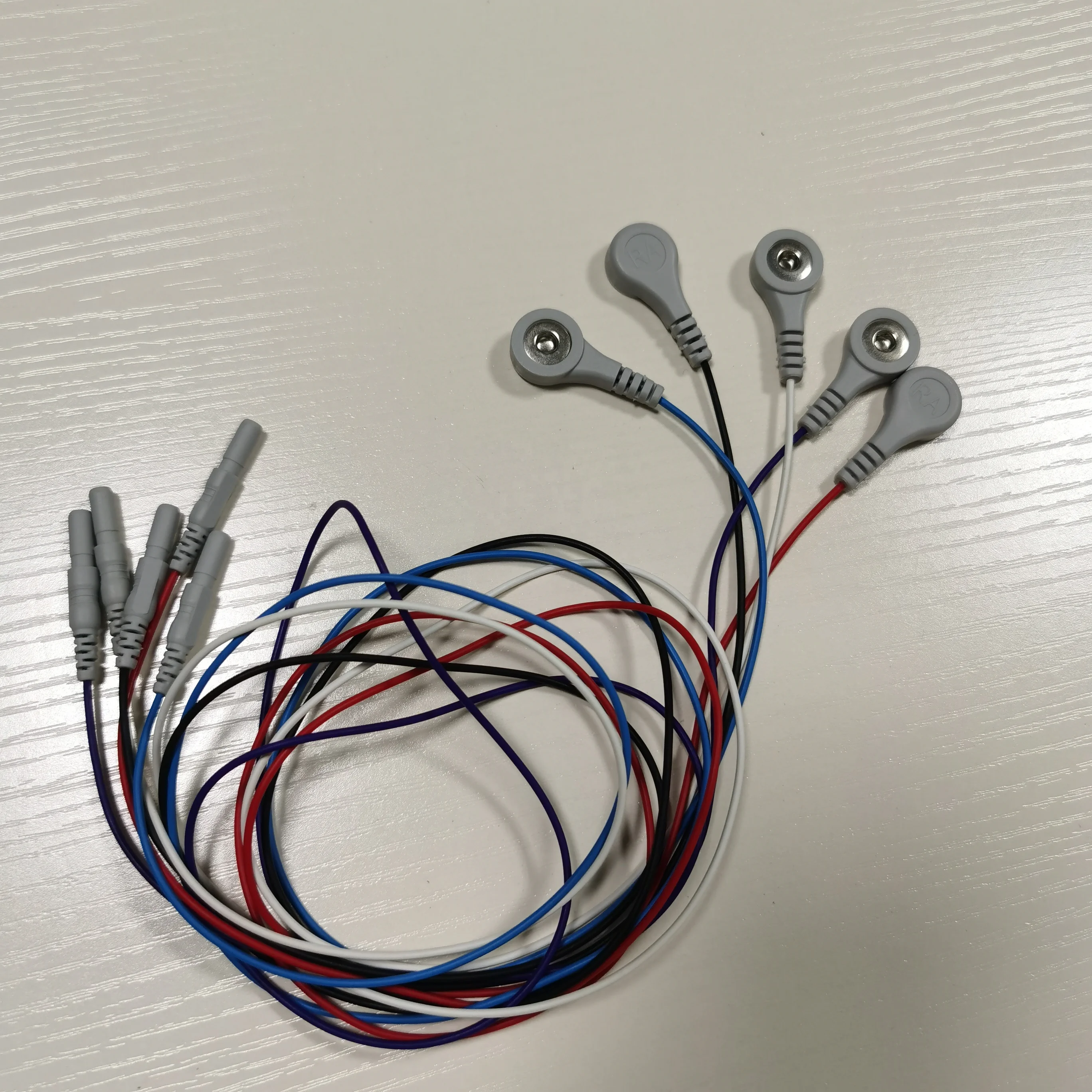 Dongguan медицинский съемный тип кабеля EEG Прямая продажа с завода медицинские никелированные кнопки EEG свинцовые Провода кабели с электродами