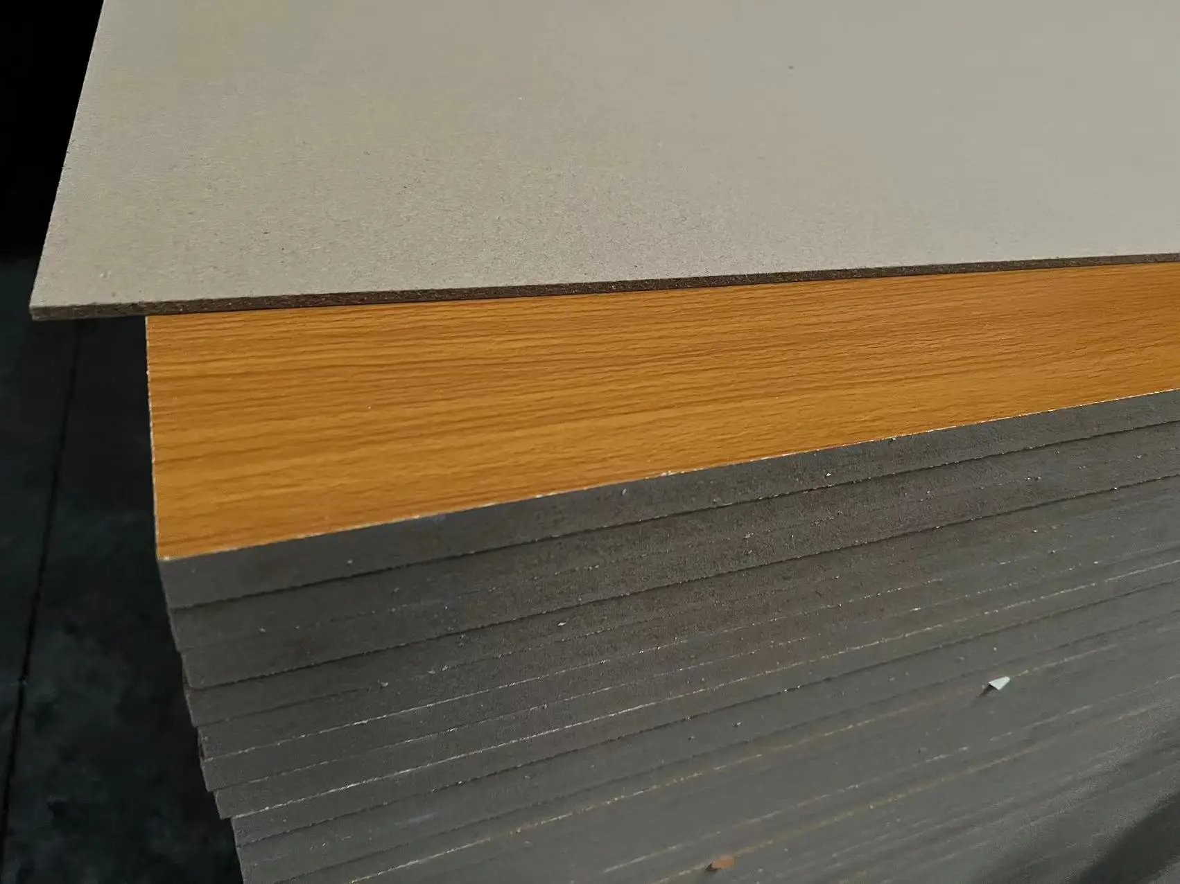 3mm 4mm 5mm 6mm 9mm 12mm 15mm 18mm fibreboards white laminated melamine faced wood mdf hdf board for Furniture