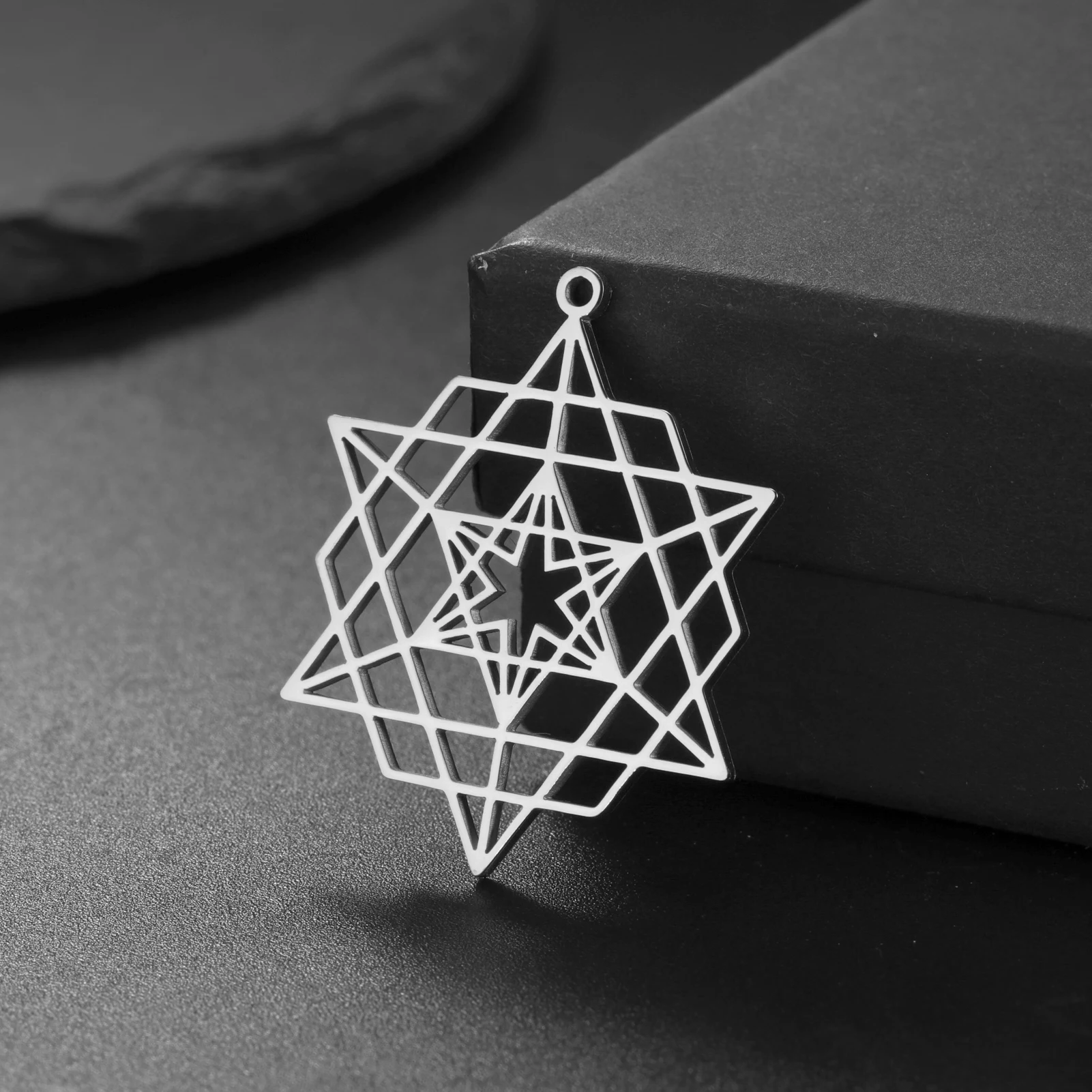 Vintage Hollow Star Of David Pendant  Stainless Steel Star Of David Charm Gold Plated Jewelry Accessories For Necklace Bracelet