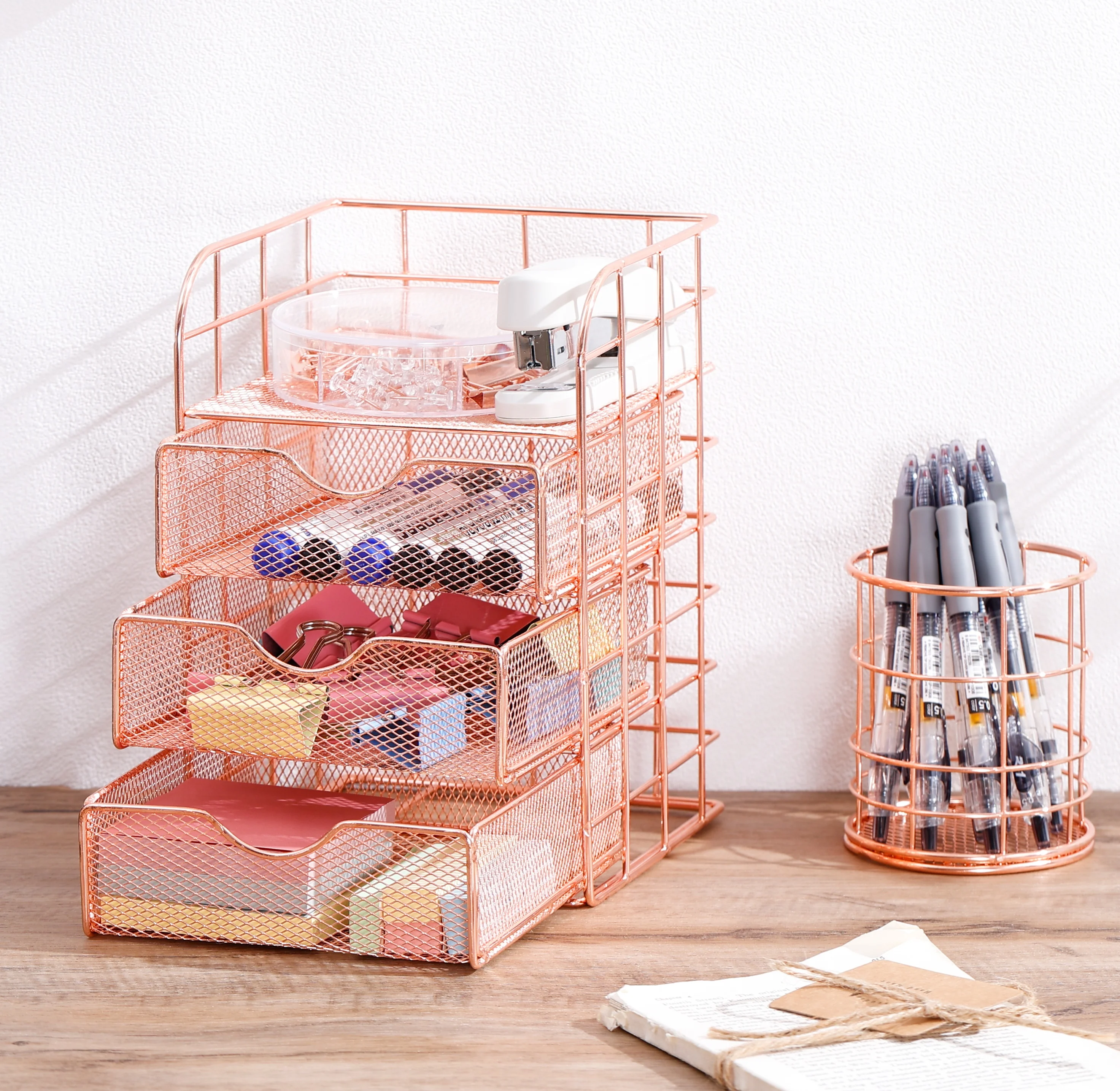 
Nordic Desktop Organizer Office Storage Rack Metal Wire Stationery Pen Holder For School 