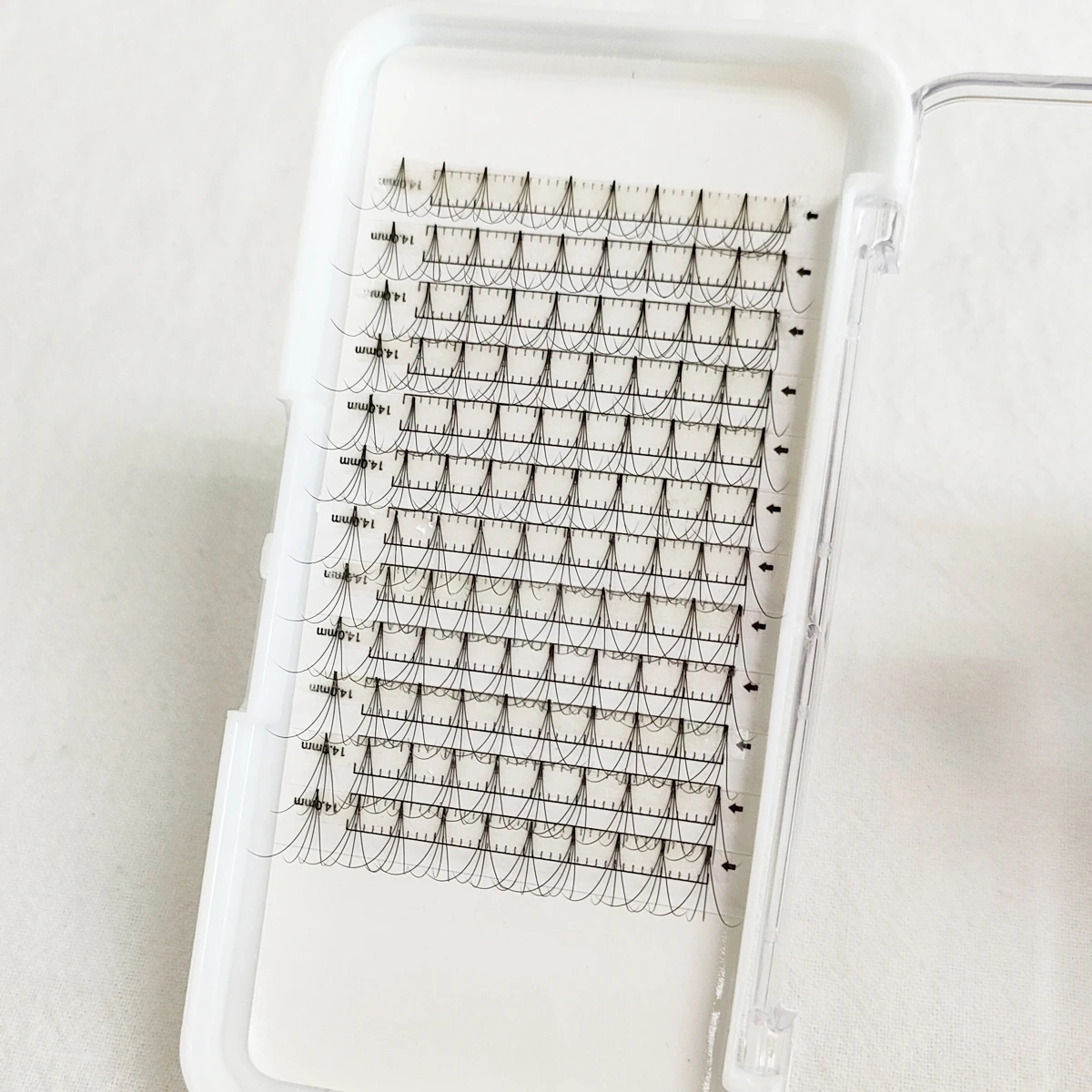 Stock 0.05mm 6d 8d Promade Fans Lashes Extension 10d 12d 0.07mm Cd Pre Made Long Stem Premade Fans