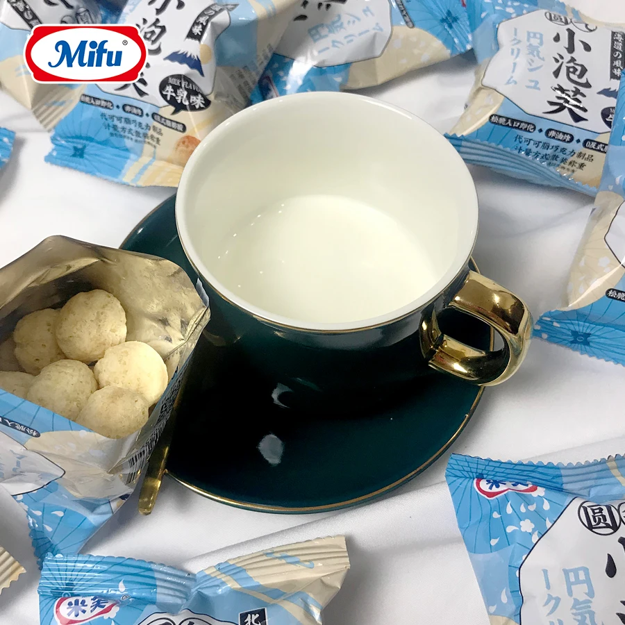 Wholesale 216g chocolates cookies small mini milk flavor crispy ball wafer biscuit chocolate ball snack food for kids