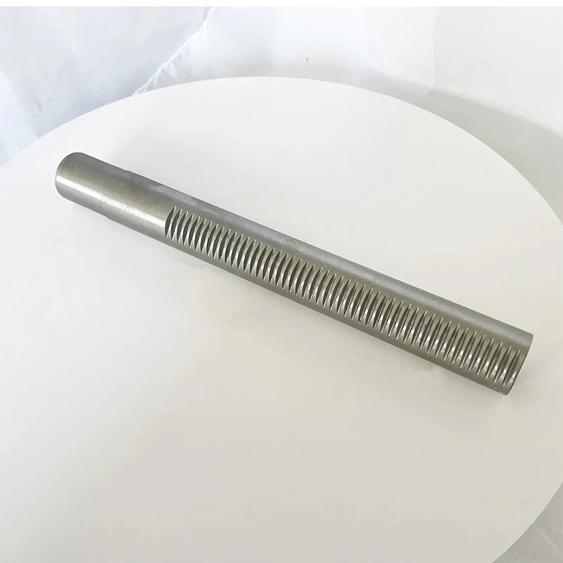 High Quality Oem Forging Cnc Machining Steel Heart Heat Treatment Step Spline Shaft