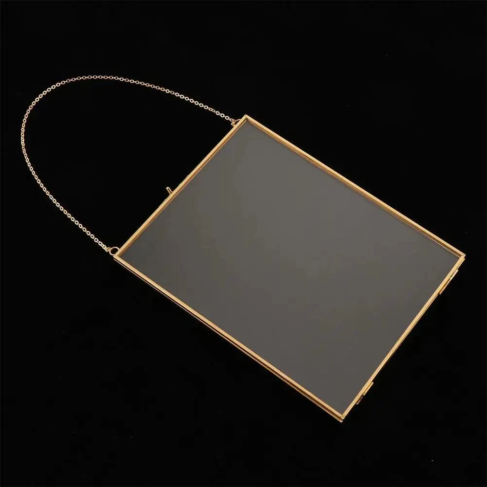 Antique Brass Hanging Picture Glass Metal Frame Vintage Holder Hanging Photo Frames for Dried Flower Home Decor