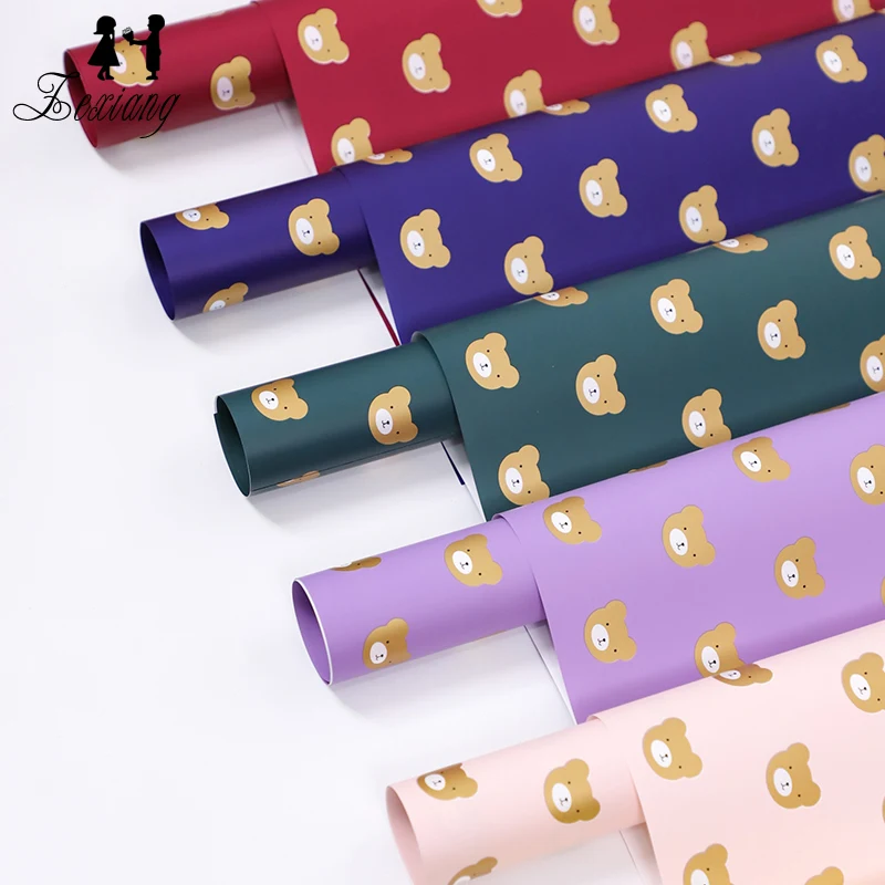 2022 Newest Designed Flower Wrapping Paper Golden Bear Fashion Bouquet Wrapping Paper