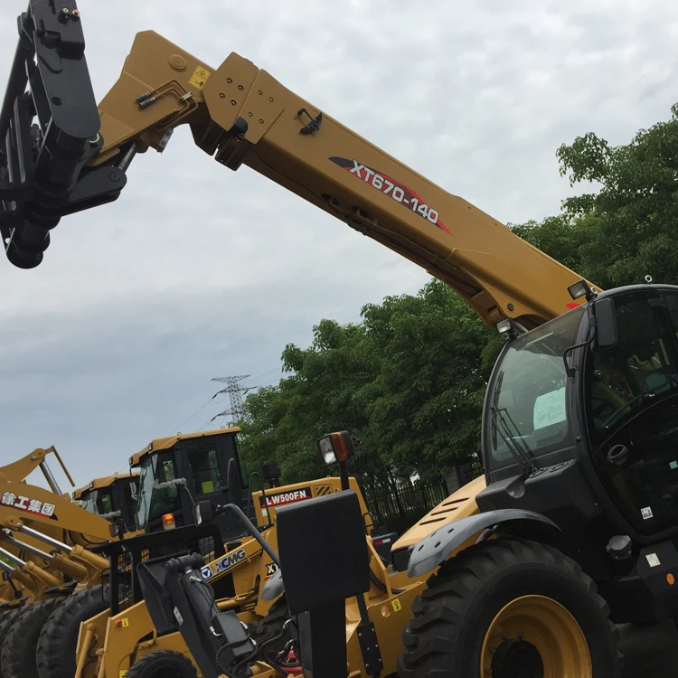 XCM XT670-140 Forklift Telehandler with 14m Lifting Height