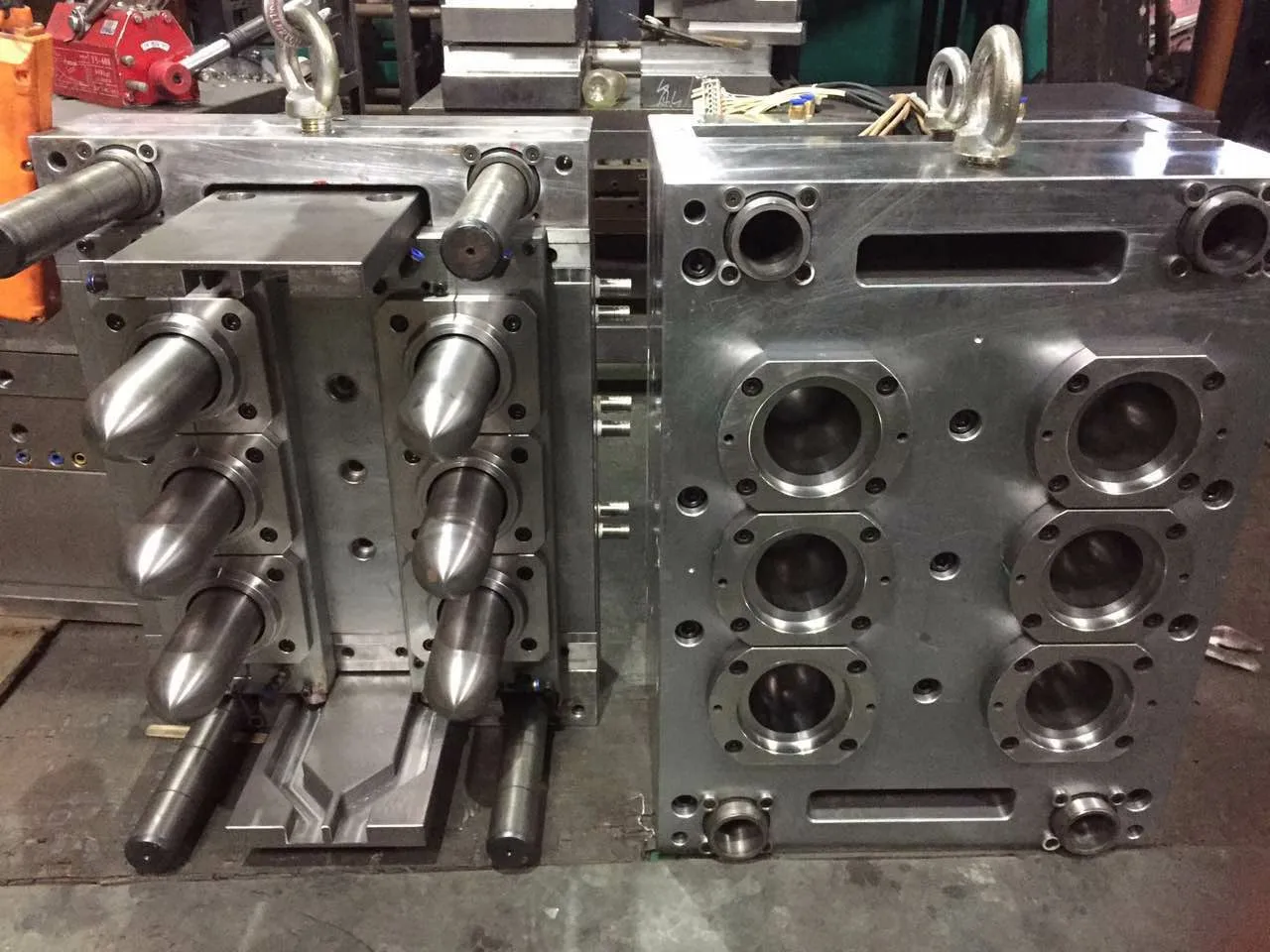 6cavity big neck PET Jar preform mould with hotrunner system