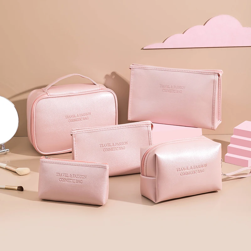 2022 New custom logo small pink vegan leather travel makeup bag cosmetic bag make up pouch pink little beauty bag bridesmaid pu