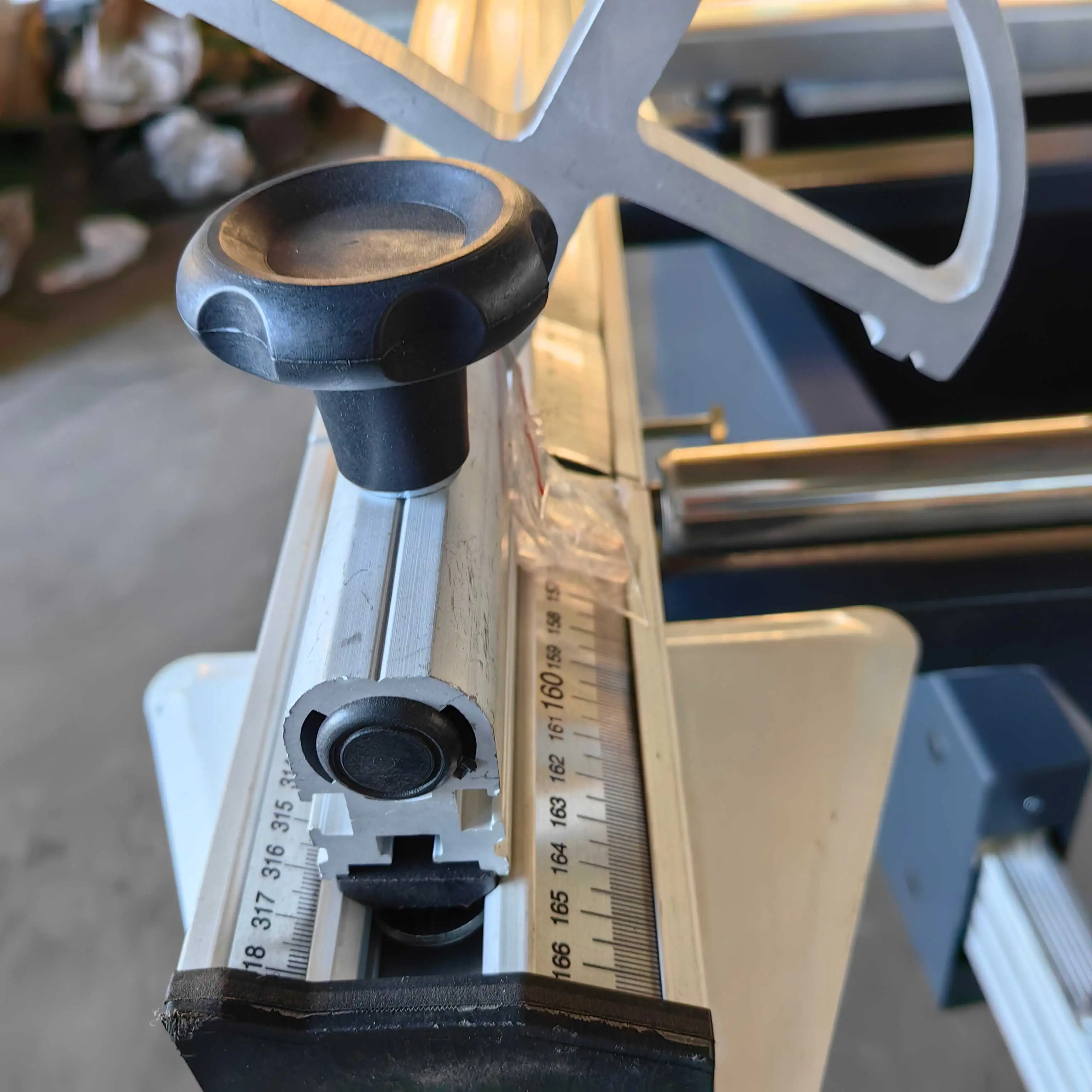 Wood table saw sliding machinery precision cutting saw woodworking sliding table saw for sale