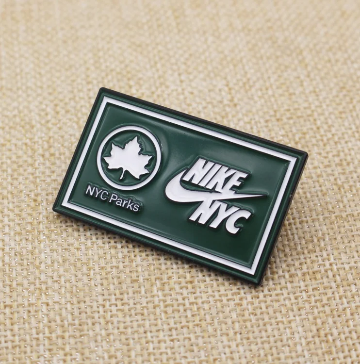 Custom Cheap Soft Enamel Black Metal Color Pin Sport Badge For Baseball Team