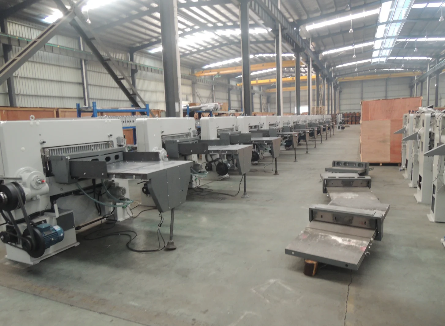 QZK-1640M10 Large Size Heavy Duty Industrial Double Hydraulic Paper Cutting Machine with 1640mm Automatic Paper Cutter Machine