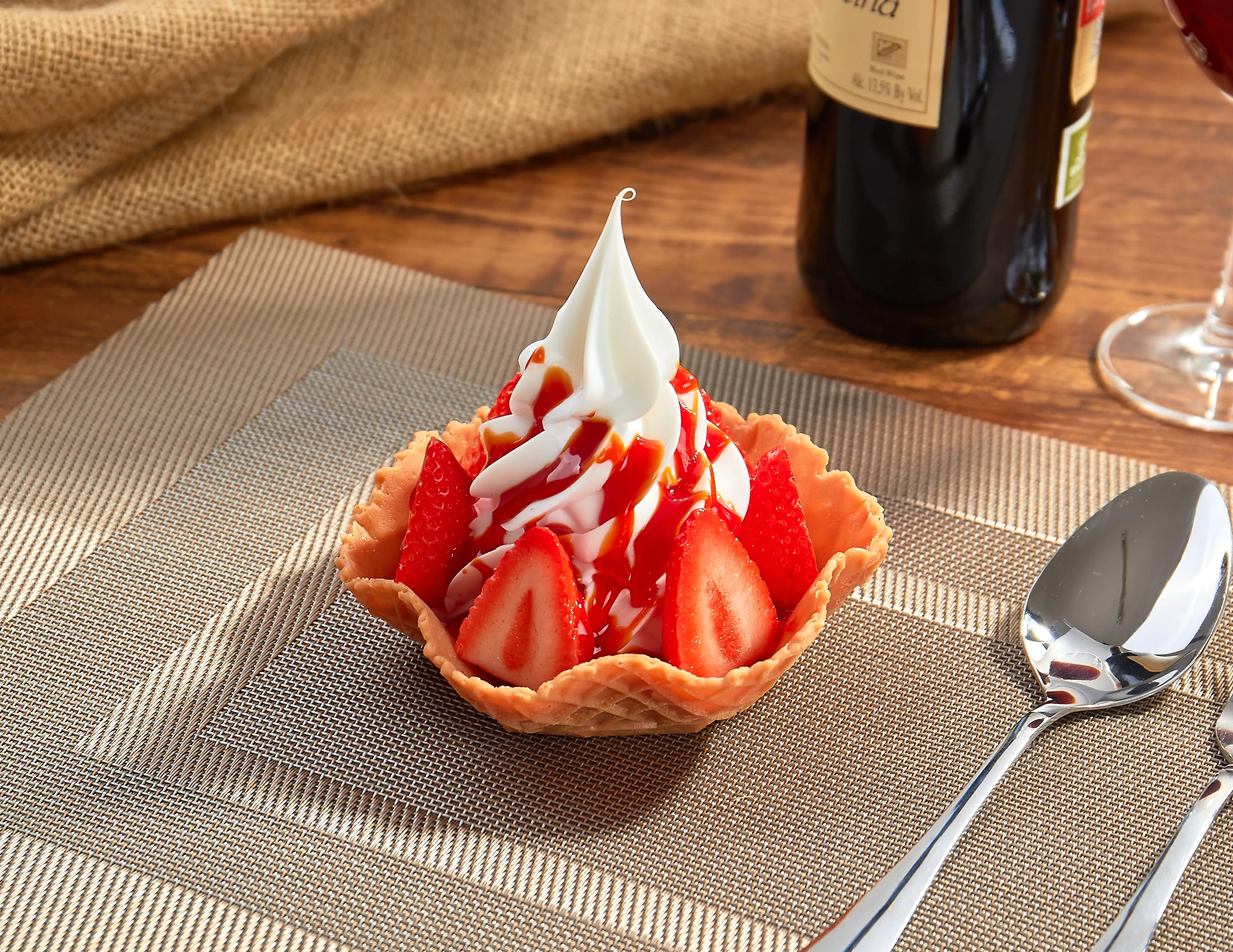 Simulation Ice Cream Model Artificial Fruit Ice Cream Waffle Cup Display Model For Decoration