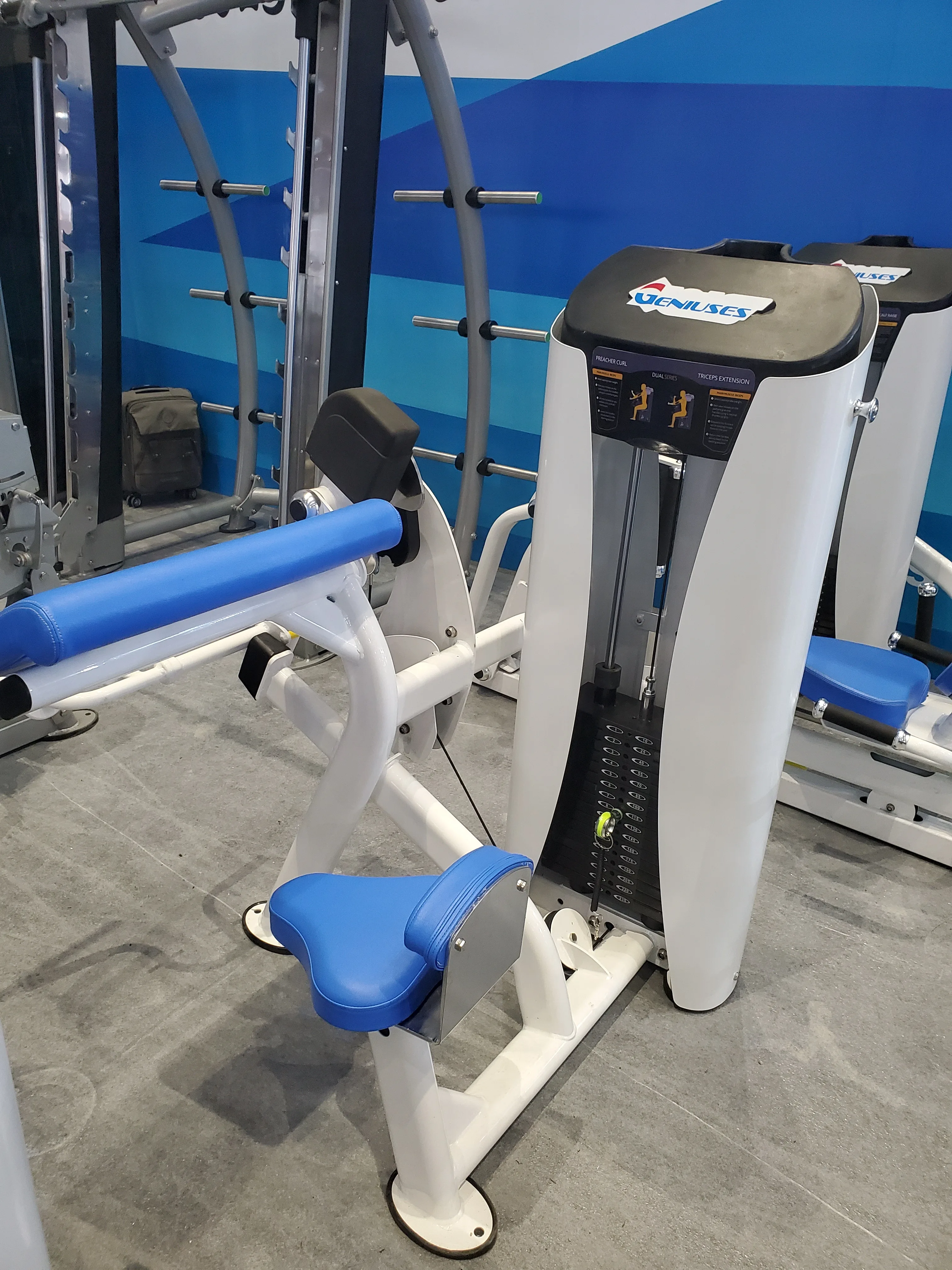 W-8011 Pec Fly /rear delt Fitness Equipment gym products