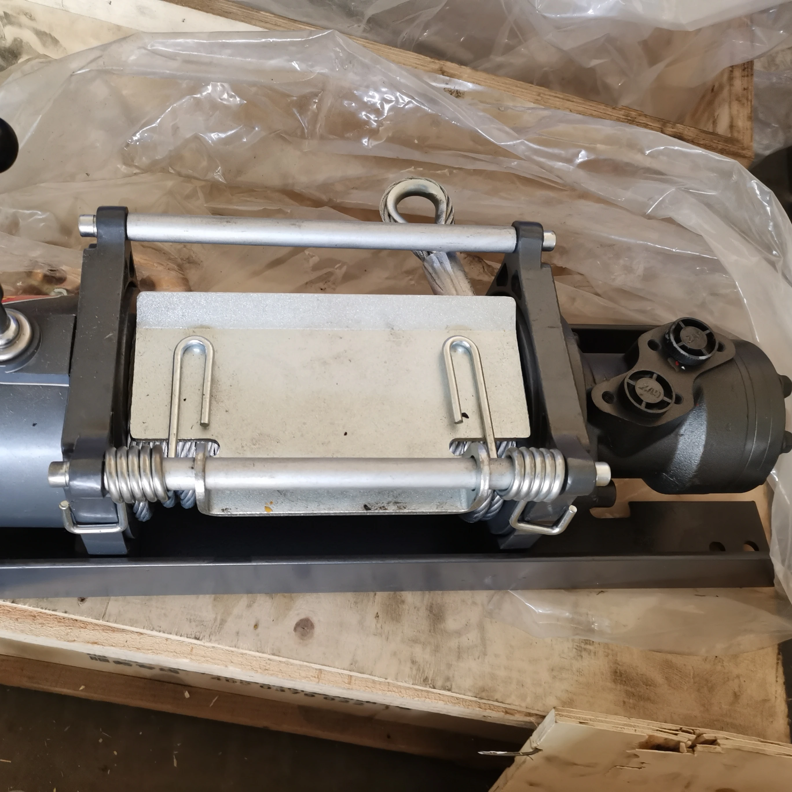 Hydraulic winch crane For car towing hydraulic winches manufacturers