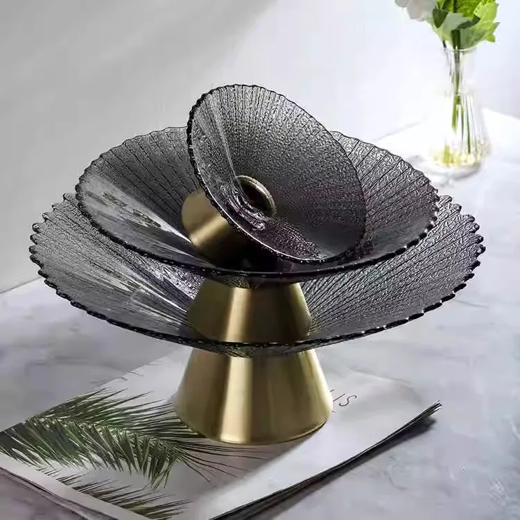 Wholesale Glass Fruit Plate Storage Ornaments Glassware Tableware Plate Grade Copper Bottom Household Glass Plate