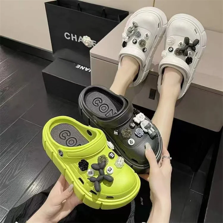 Anti Slip New Fashion Wholesale Summer Cave Outdoor Garden Shoes Clogs Sandals Slipper