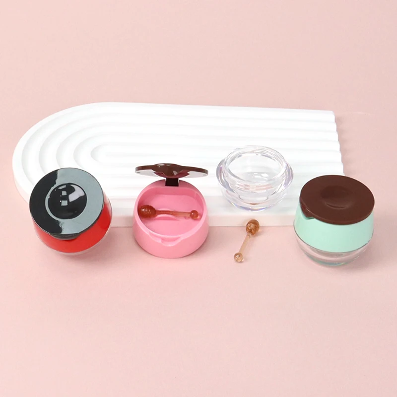 Custom 5g lip gloss packaging plastic lip scrubs container lip balm jar with applicator