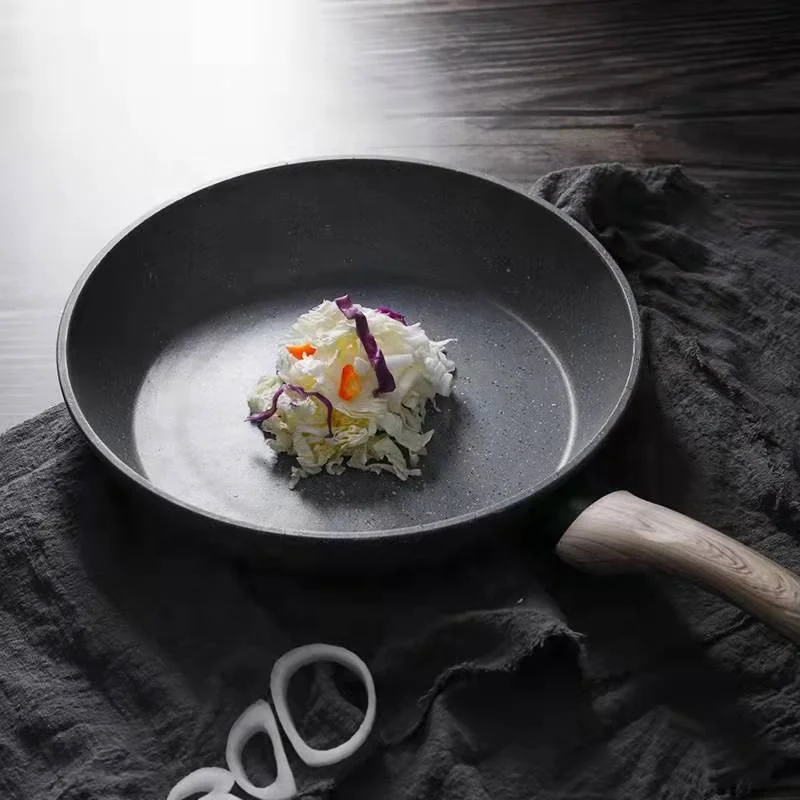 Non stick fry pans electric cookware set forged aluminium fry pan with wooden handle