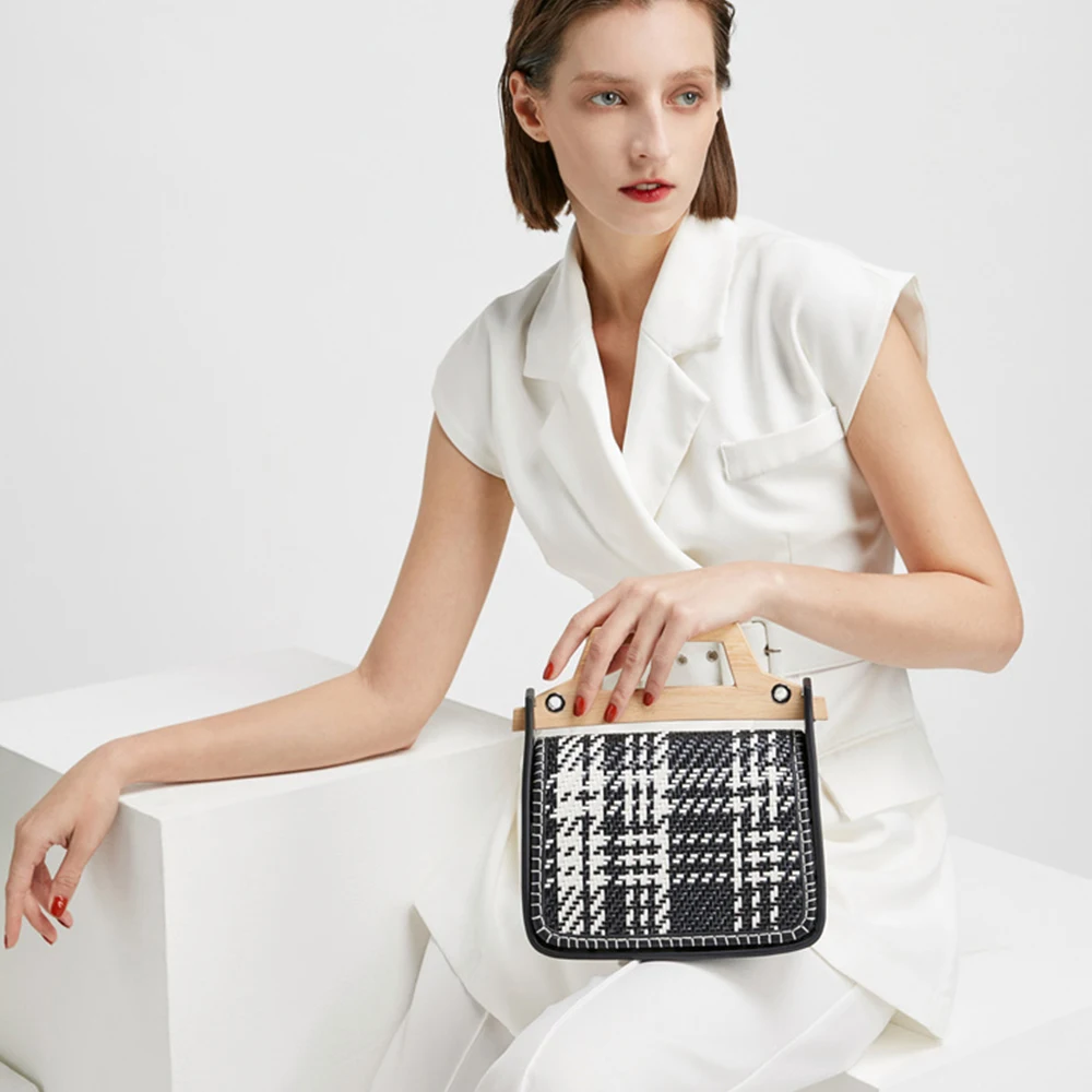 Hot selling wood handle woven classic ladies pu leather hand bags elegant women handbag purse