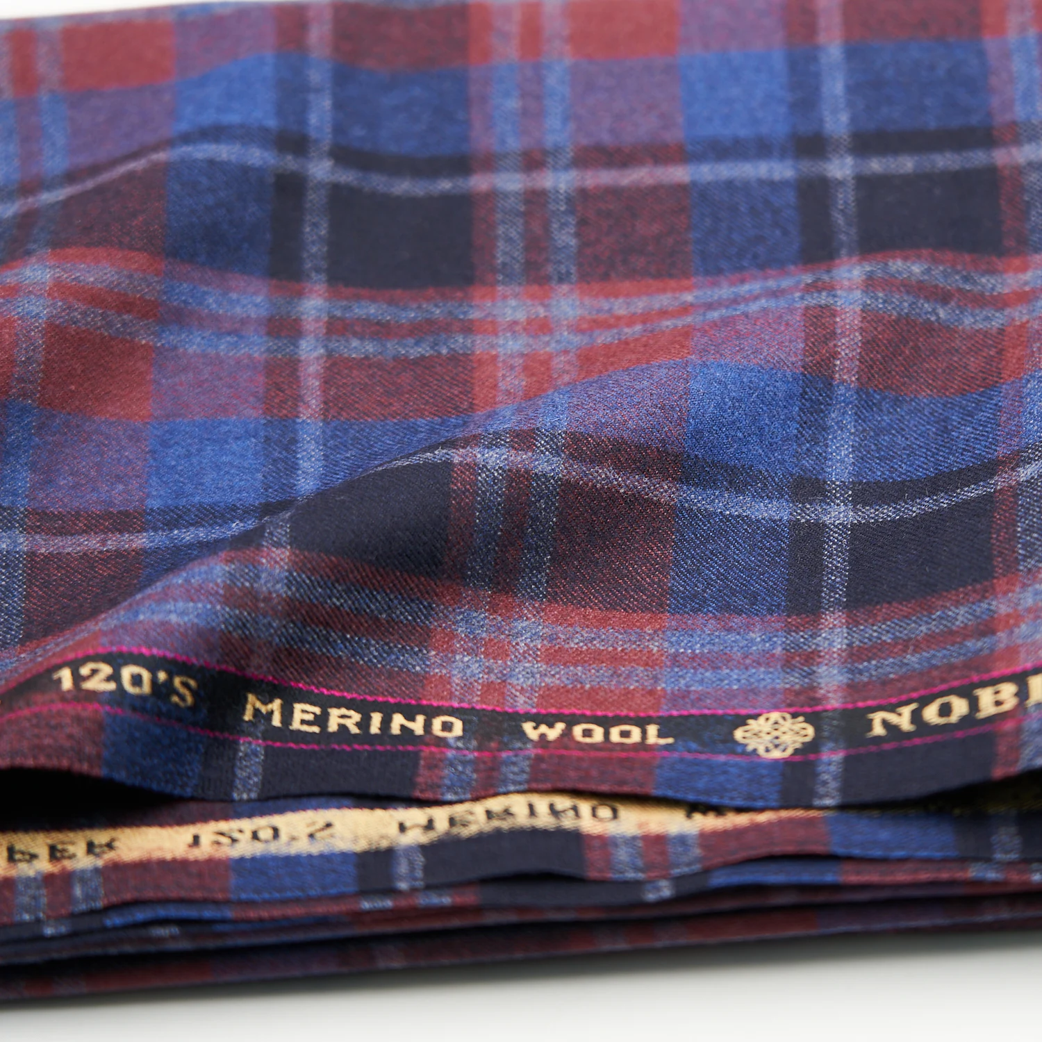 Italian 100 Merino Wool Suiting Tweed Tartan fabric for Suit and Uniform