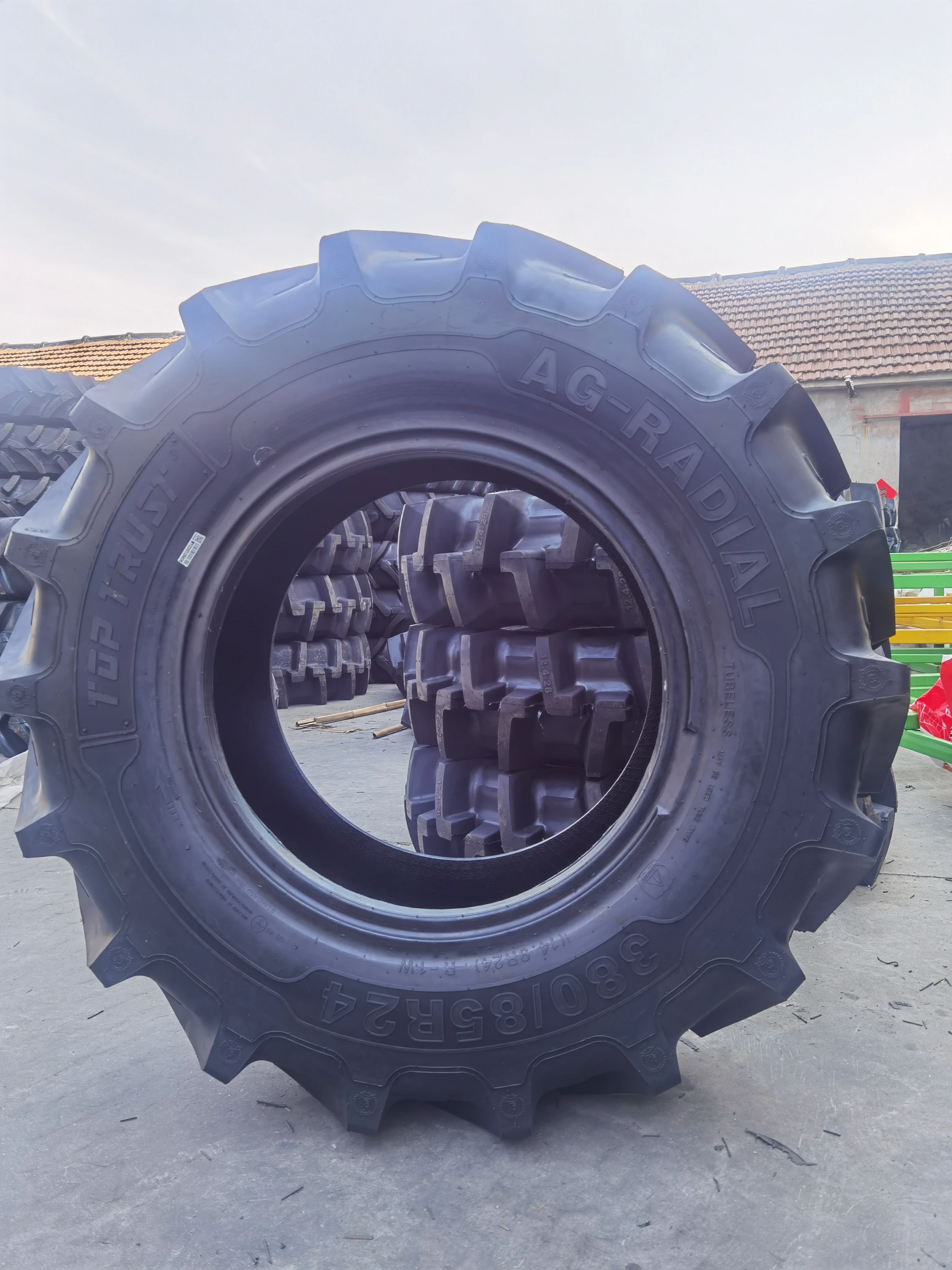 520/85R38 AGRICULTURAL tire or Tyre for RADIAL Tractor Tires