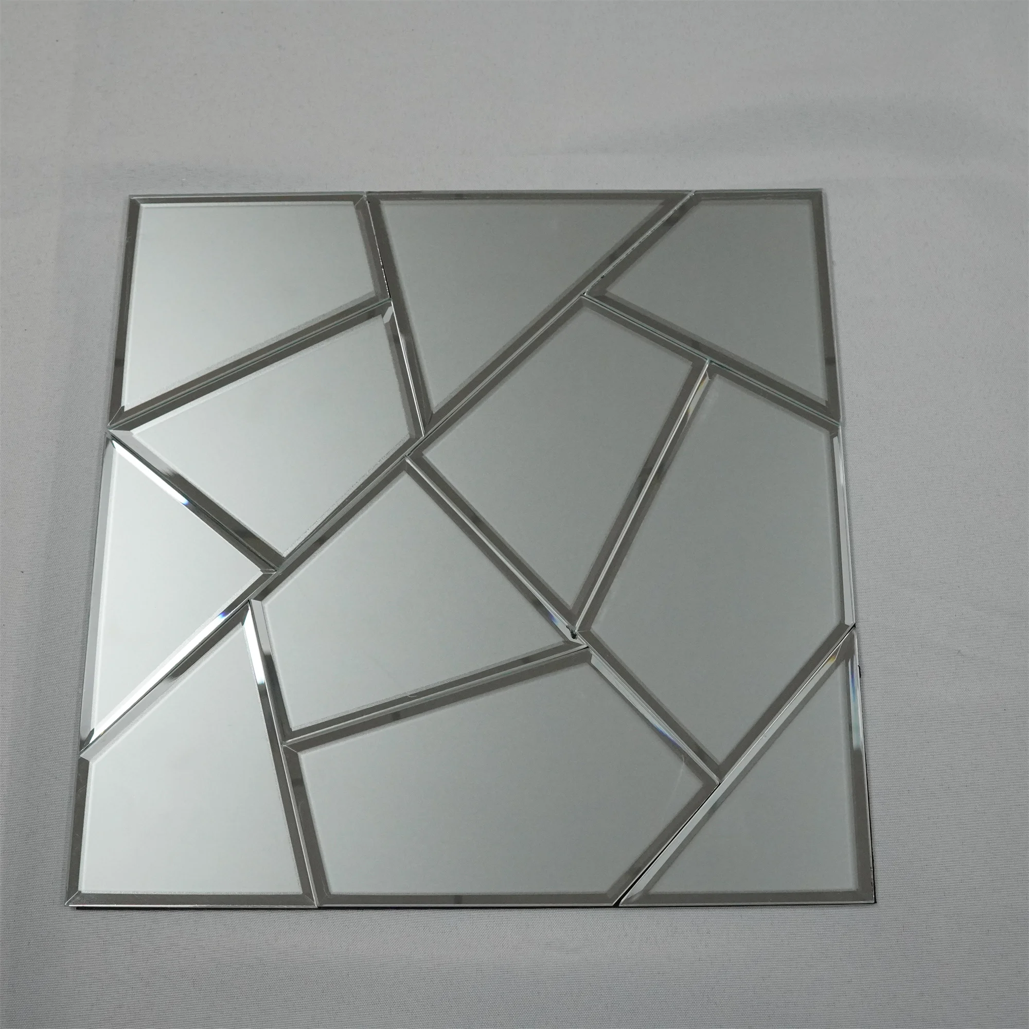 Blue Background Crystal Glass Mosaic Tile for Swimming Pools Bathroom Walls & Outdoor Fish Ponds Decor Floor Usage